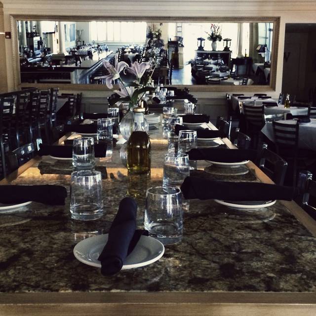 Luciano S Charlotte Restaurant Nc Opentable Luciano S Charlotte Nc