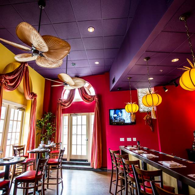 India S Rasoi Restaurant St Louis Mo Opentable India S Rasoi St Louis Mo
