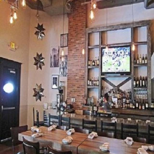 Best Restaurants In Central Phoenix Opentable Ten Handcrafted American Fare And Spirits