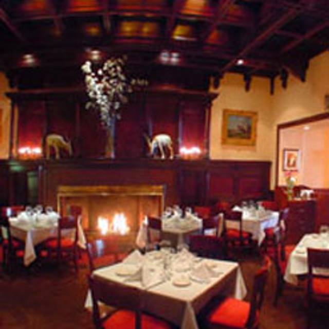 10 Restaurants Near Langham Place New York Fifth Avenue Opentable