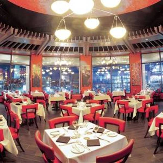 10 Restaurants Near Holiday Inn Niagara Falls By The Opentable Brasa Brazilian Steakhouse Niagara Falls