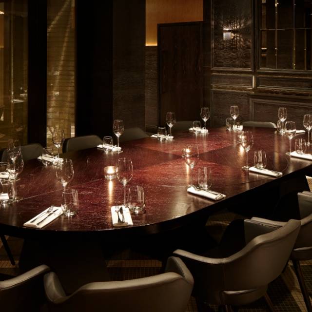 Aqua Nueva London, OpenTable