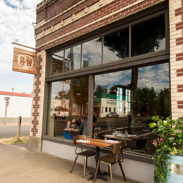 Rud Wood Restaurant Newberg Or Opentable