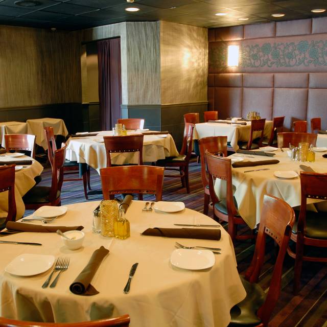 Café Napoli Restaurant - Clayton, MO | OpenTable