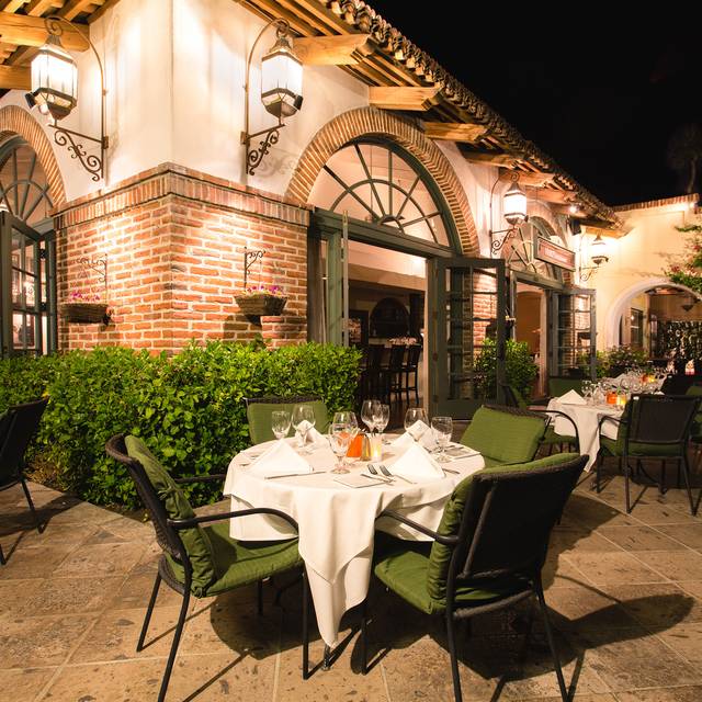 Best Restaurants In Palm Springs Opentable Miro S Restaurant