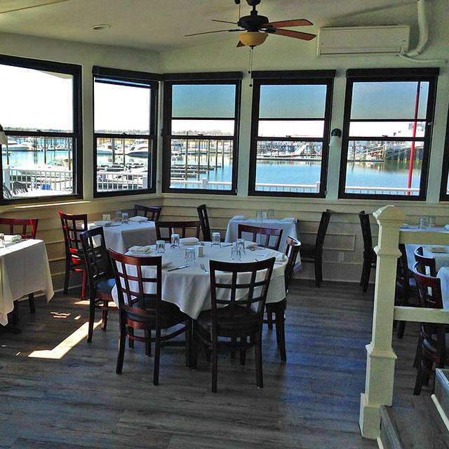 Marco S Waterfront Grill Restaurant Port Washington Ny Opentable Marcos Profile Marco S Waterfront Grill Port Washington Ny