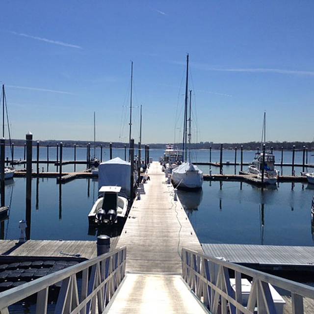 Marco S Waterfront Grill Restaurant Port Washington Ny Opentable Marcos Pier Marco S Waterfront Grill Port Washington Ny