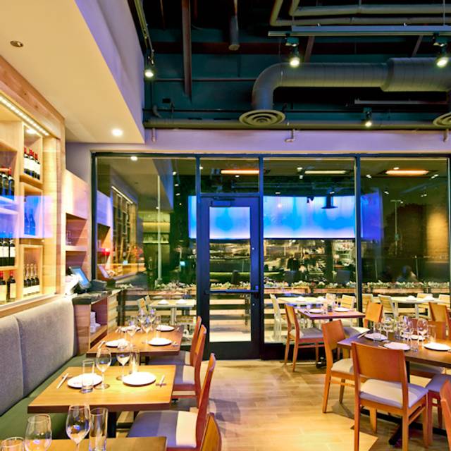 Roka Akor Old Orchard Restaurant Skokie Il Opentable Dining Room Roka Akor Old Orchard Skokie Il