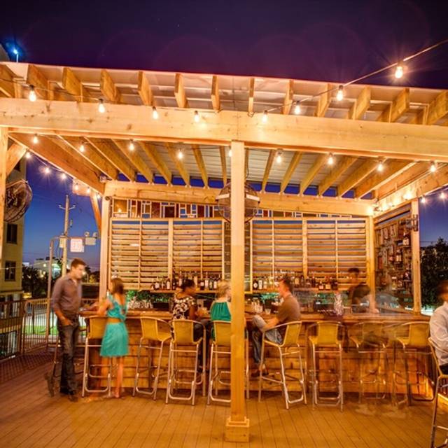 Fly | Tampa Restaurant and Bar