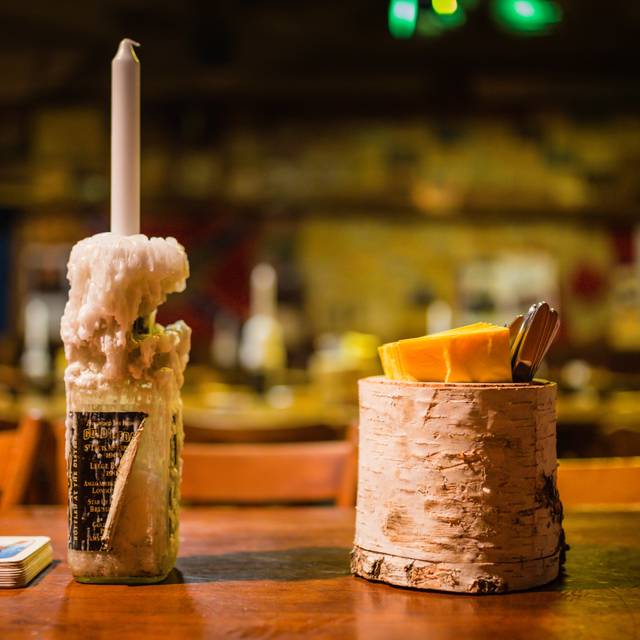 Rattlesnake Saloon Restaurant München, BY OpenTable