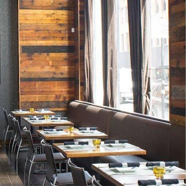 Más, Chicago, IL Más, Chicago, IL