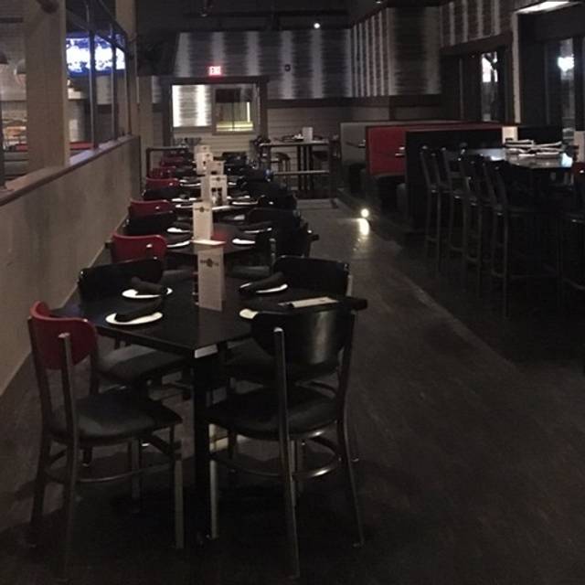 Half Day Brewing Co Restaurant Lincolnshire IL OpenTable Half day brewing co restaurant lincolnshire il opentable