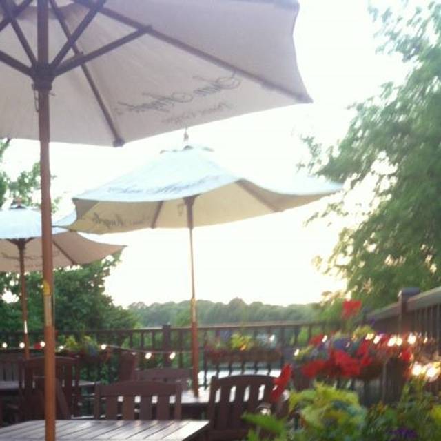 Elizabeth of Portofino's Restaurant Warwick, RI OpenTable