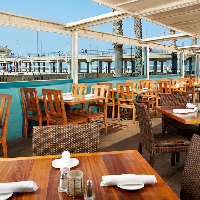 Huntington Beach Restaurants On The Water | Best Restaurants Near Me