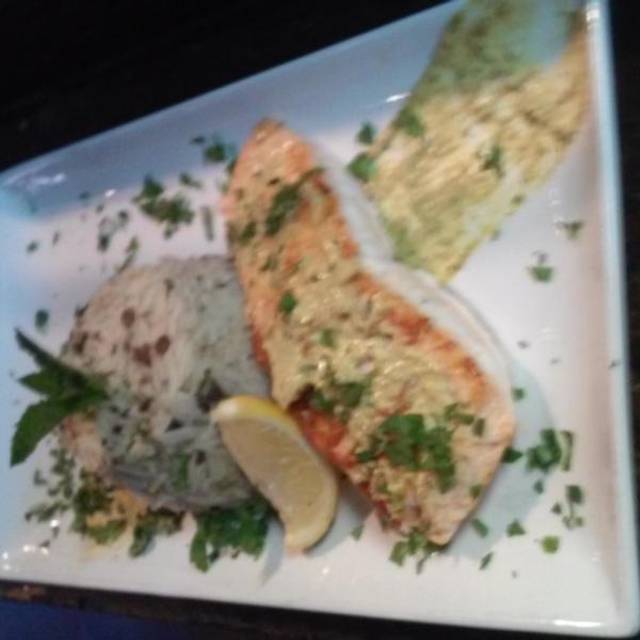 Hummus Kitchen Uws Restaurant New York Ny Opentable