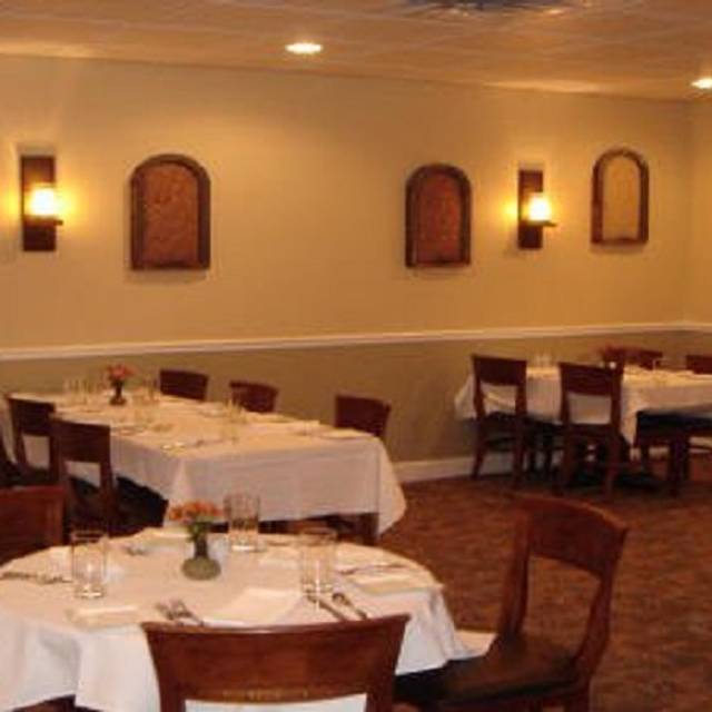 What is the dress code at Vintage Restaurant? - Charlottesville ... What is the dress code at Vintage Restaurant? - Charlottesville ...