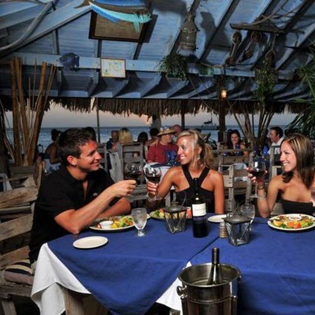 Romantic Restaurants in Newport Beach - Pelican Grill - Pelican Hill