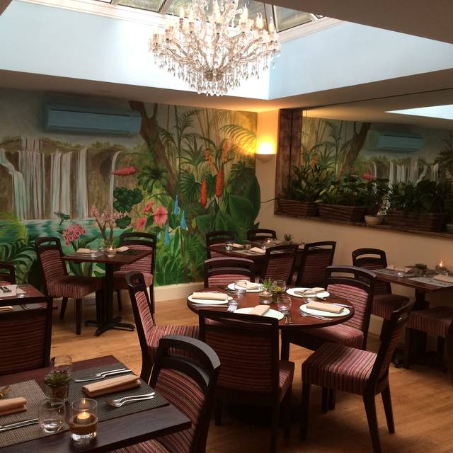 10 Restaurants Near Notting Hill Gate Station Opentable