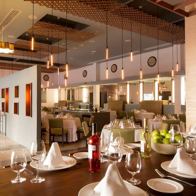 10 Restaurants Near Hyatt Ziva Cancun Opentable