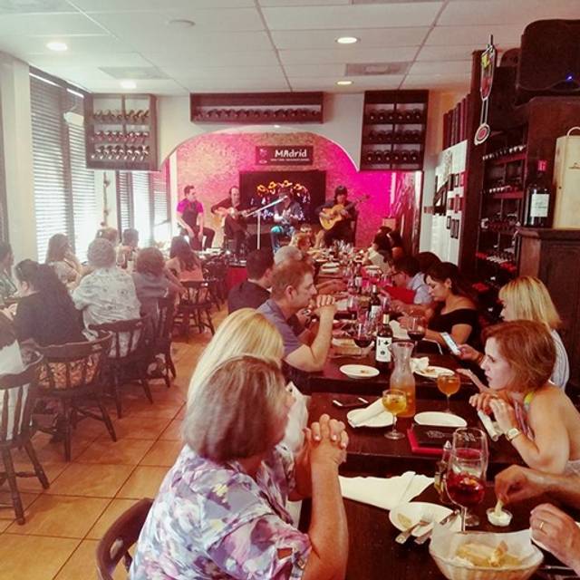 Madrid Tapas Y Vinos Restaurant Miami Fl Opentable Madrid Tapas Y Vinos Miami Fl