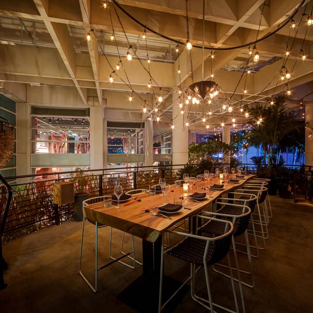 Komodo Restaurant Miami Fl Opentable Zb Natural Komodo Miami Fl