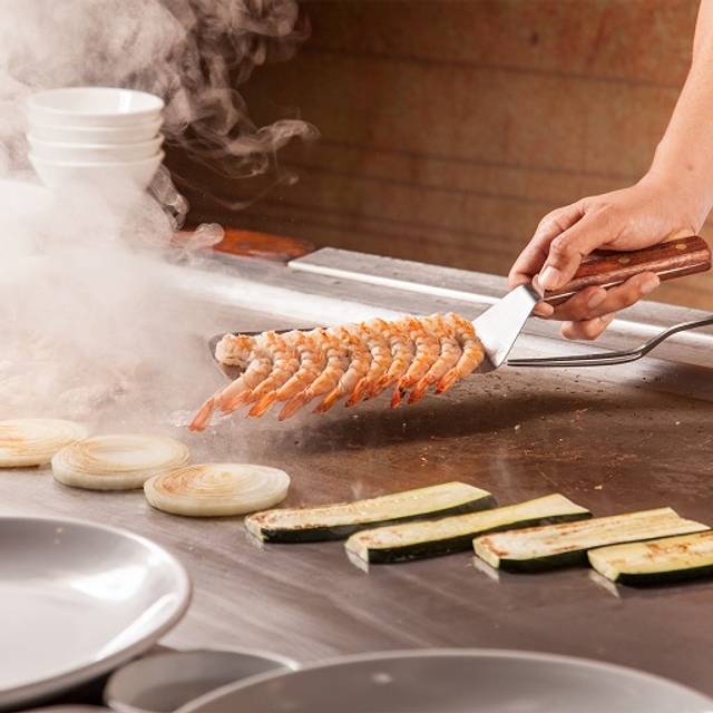 Permanently Closed Benihana Atlanta Downtown Restaurant Chef Cooking Benihana Atlanta Downtown Ga