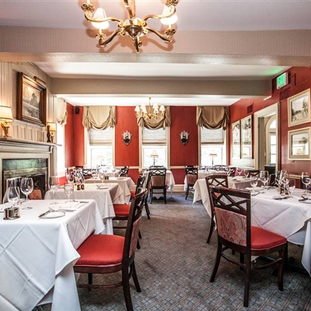 10 Restaurants Near Hunt Valley Mall Ping Center Opentable