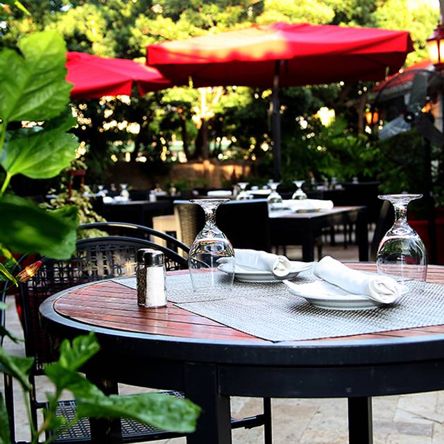Babylon Mediterranean Kitchen Bar Restaurant Miami Beach Fl Babylon Mediterranean Kitchen Bar Miami Beach