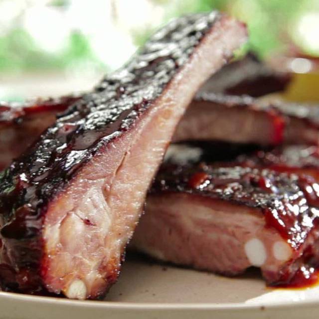 10 Restaurants Near Naval Training Center Great Lakes Opentable