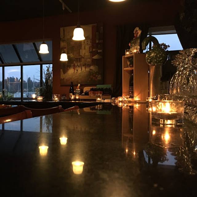 Dockside Bistro Restaurant Olympia Wa Opentable Dockside Bistro