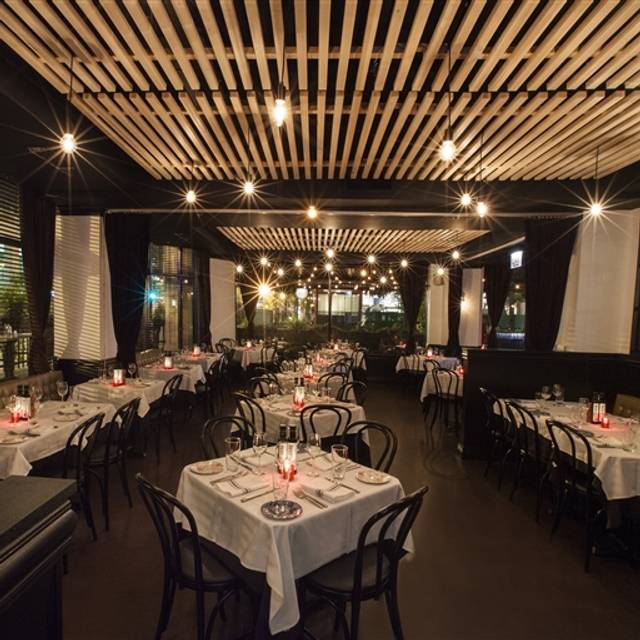 10 Restaurants Near The Westin Chicago River North Opentable