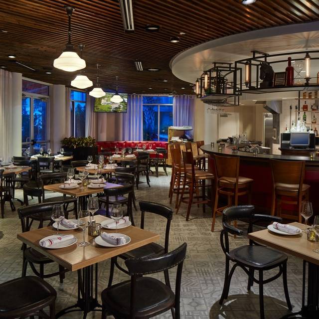 10 Restaurants Near Lakefront Park Opentable