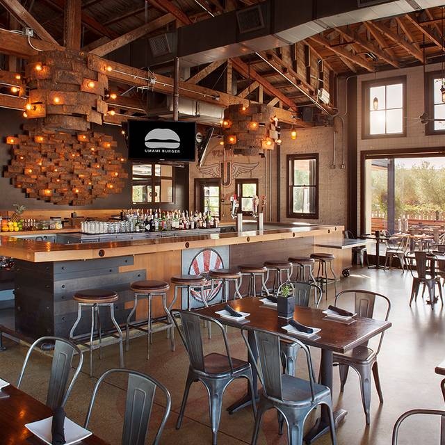 Umami Burger Anaheim Restaurant Ca Opentable Umami Burger Anaheim Ca