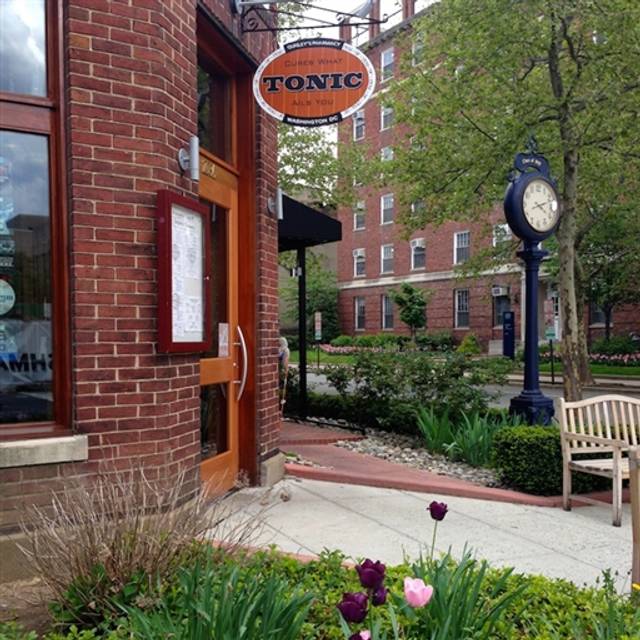 40 Restaurants Near Foggy Bottom Gwu Metro Station Opentable