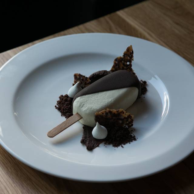 Kingbird At The Watergate Hotel Restaurant Washington Dc Opentable Mint Chocolate Cream Pop Kingbird At The Watergate Hotel Washington Dc