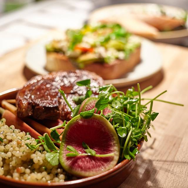 20 Restaurants Near Overture Center For The Arts Opentable