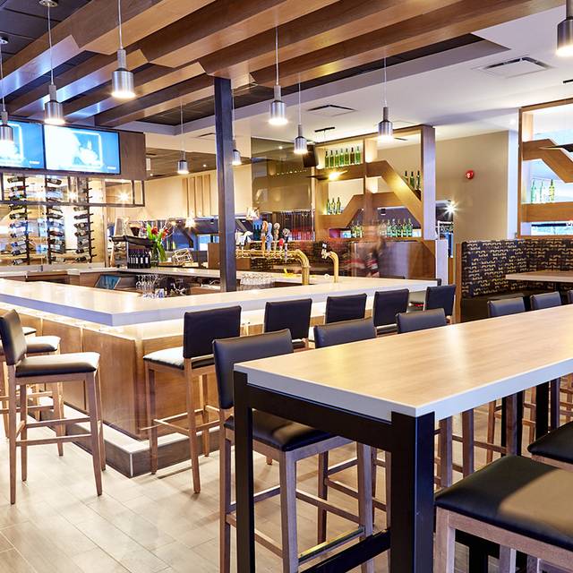 Rotisserie StHubert Brossard Restaurant Brossard, QC OpenTable