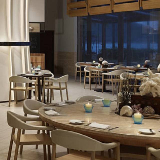 Café bord de Mer & Lounge Restaurant Discovery Bay