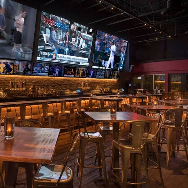 10 Restaurants Near Cool Springs Galleria Mall Opentable