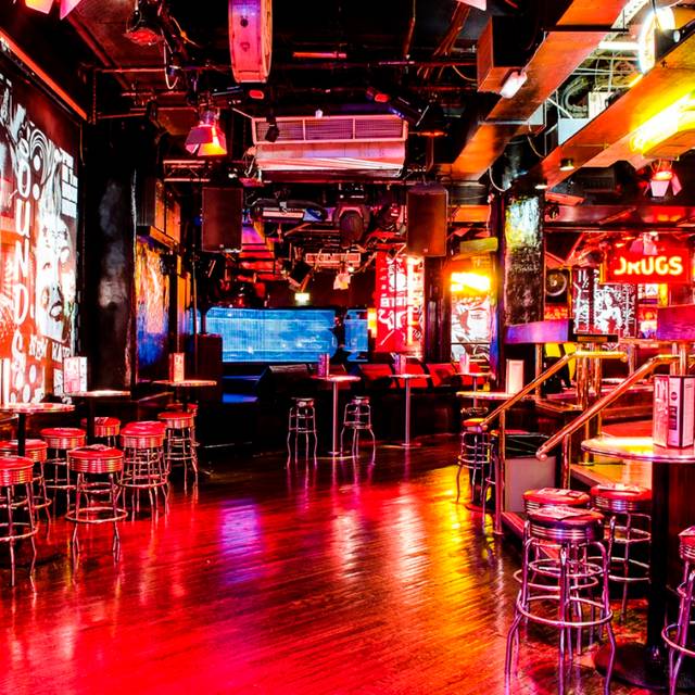 Roadhouse - London, | OpenTable