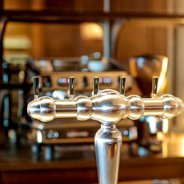 Lulu Kitchen & Bar Restaurant - Sag Harbor, NY | OpenTable