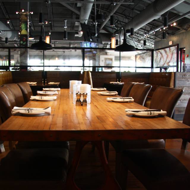 Not Your Average Joe S Nashua Nh Restaurant Opentable Not Your Average Joe S Nashua Nh