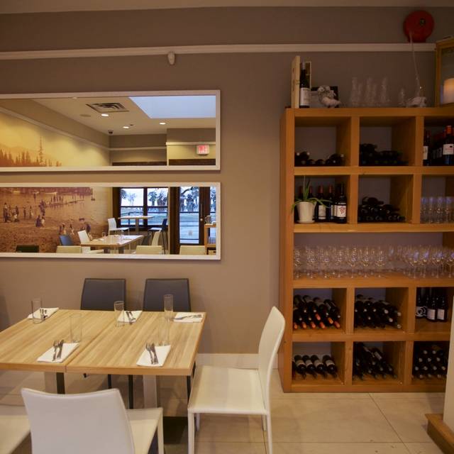 Beach Bay Cafe Restaurant Vancouver Bc Opentable Beach Bay Cafe Vancouver Bc