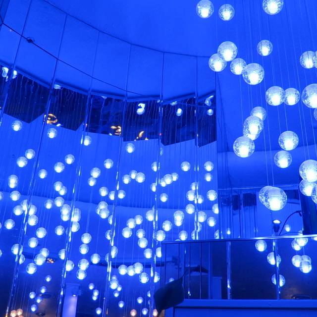 Spinners Rooftop Revolving Bistro & Lounge Grand Plaza HotelSt Pete