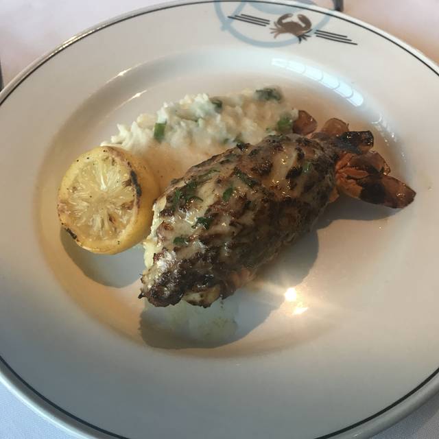 Truluck's Seafood, Steak and Crab House Dallas Uptown Restaurant