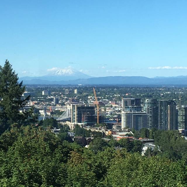 chart house restaurant portland oregon