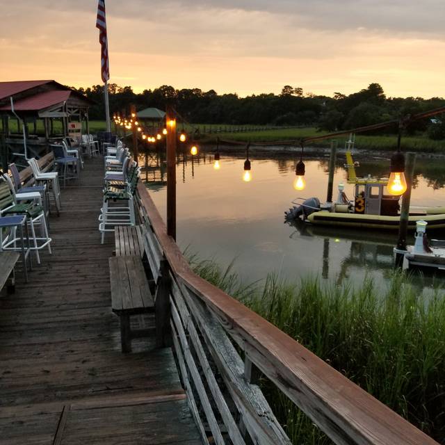 Shem Creek Bar and Grill Restaurant - Mount Pleasant, SC ...