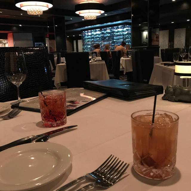 Morton's The Steakhouse Louisville Restaurant Louisville, KY