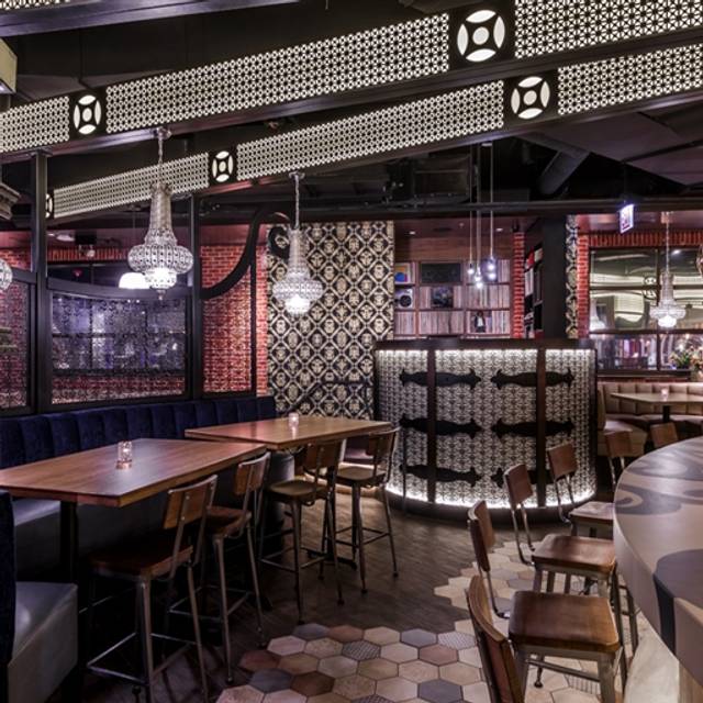 10 Restaurants Near The Westin Chicago River North Opentable