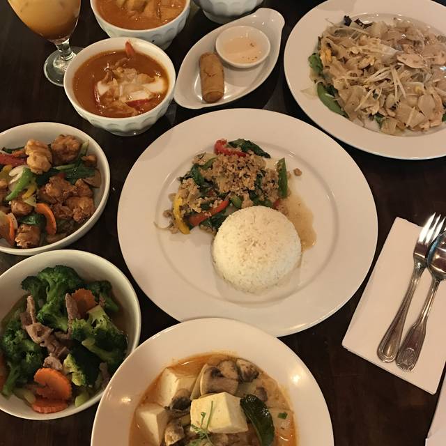 Weera Thai Restaurant - Las Vegas, NV | OpenTable